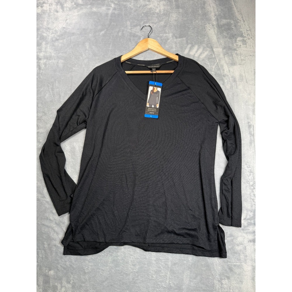 NWT Banana Republic V Neck Women's L Black Raglan Long Sleeve Stretch Pullover